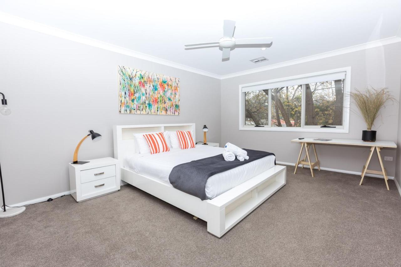 Best Central Wagga Townhouse 와가와가 외부 사진